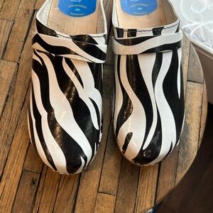 Adult Cape Cod Zebra Print Clogs